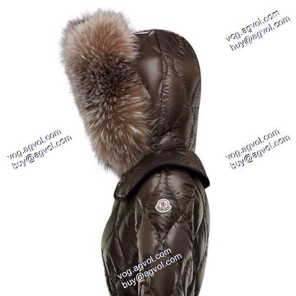 2020秋冬 海外セレブ定番愛用 MONCLERブランド 偽物 通販 MONCLER CAUVERY レディース ダウンジャケット