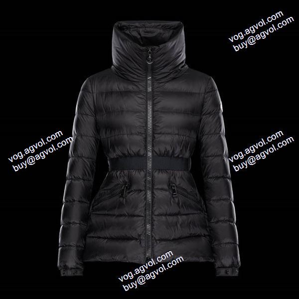 スタイルアップ効果 撥水、透湿機能があり モンクレールブランド 偽物 通販 モンクレール MONCLER 2020秋冬 軽量ダウンジャケット