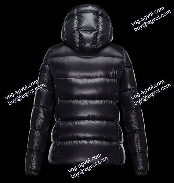 モンクレール MONCLERブランドスーパーコピー 2020秋冬 大好評? ダウンジャケット