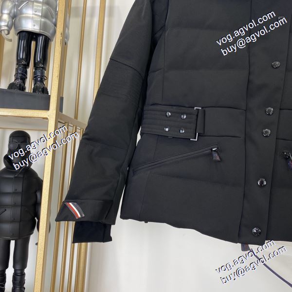 MONCLERスーパーコピー 完売品！ 2020秋冬 レディースダウンジャケット