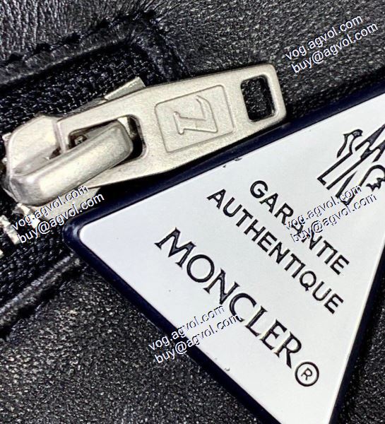 フェイクファー製のコート 2020秋冬 モンクレール MONCLERブランドコピー 極上の着心地