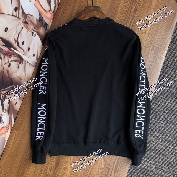 2020秋冬 今からの季節にピッタリ！ モンクレール MONCLER プルオーバーパーカー 2色可選 MONCLERブランドスーパーコピー