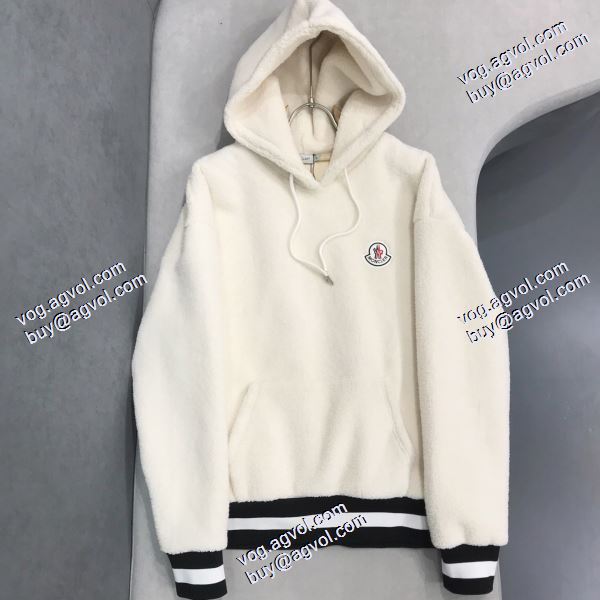入手困難！ モンクレール MONCLER 2020秋冬 ウールコート 2色可選 モンクレールコピー ブランド 肌触り柔らかく