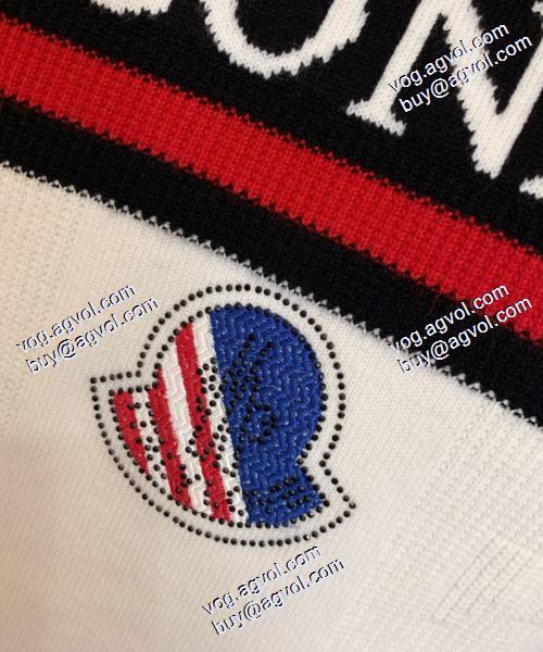 モンクレール偽物ブランド 長く愛用できる MONCLER 2020秋冬 セーター 楽に着用出来る