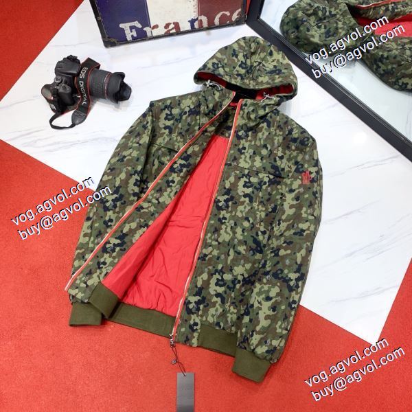 欧米韓流 MONCLERスーパーコピー 2020秋冬 ブルゾン 人目を惹くデザイン