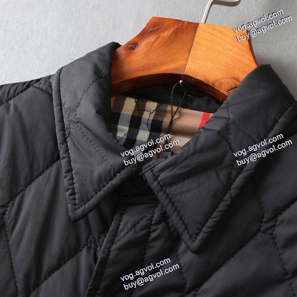 バーバリー BURBERRYブランドスーパーコピー 保温性を発揮する  2色可選 ダウンジャケット 耐久性のある 2020秋冬  