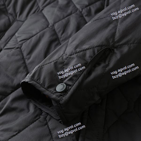 バーバリー BURBERRYブランドスーパーコピー 保温性を発揮する  2色可選 ダウンジャケット 耐久性のある 2020秋冬  