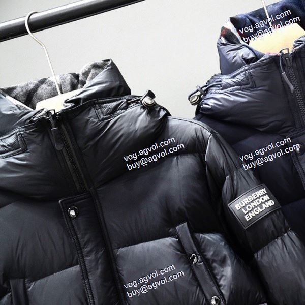 ダウンジャケット 2020秋冬 海外セレブ愛用  厳しい寒さに耐える  バーバリー BURBERRYブランドコピー 