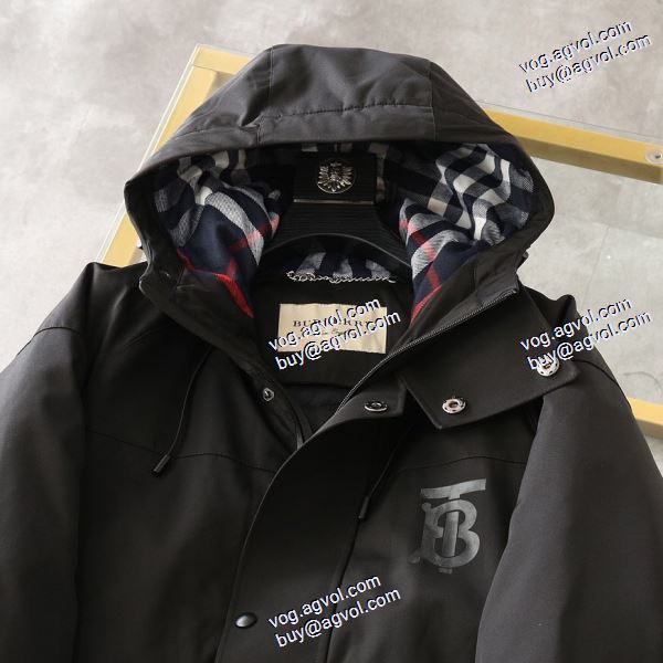 2020秋冬 2色可選 ダウンジャケット 人気商品登場  バーバリー BURBERRYブランド コピー 重さを感じず