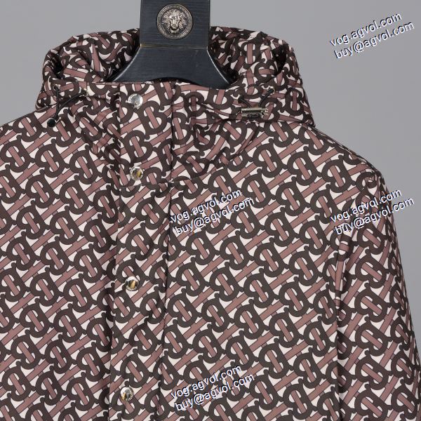 着心地よい 高級感ある 着心地よい 2020秋冬 バーバリー BURBERRYスーパーコピー 激安
