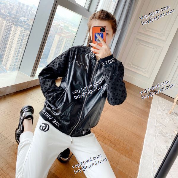 海外セレブ愛用 ダウンジャケット 超美シルエット 2020秋冬  ルイ ヴィトン LOUIS VUITTONスーパーコピー