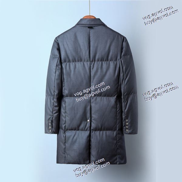 トムブラウン THOM BROWNEブランド 偽物 通販 今買い◎得 ダウンジャケット 高レベルの保温性 2020秋冬 