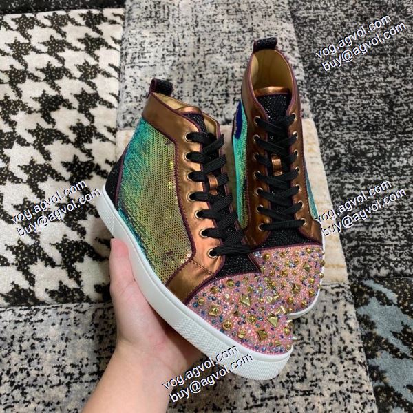 クリスチャンルブタン Christian Louboutinブランド 偽物 通販 落ち着いた感覚 ハイトップシューズ  2020秋冬 