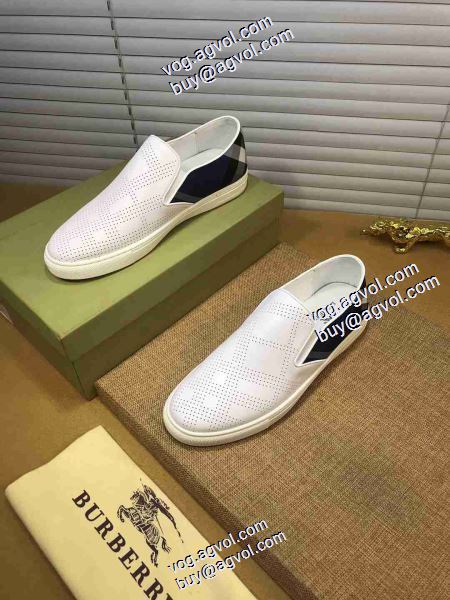 人気新品★超特価★ 2色可選2020AW 着脱の簡単なスリップオンタイプ スリップオン バーバリー BURBERRYブランドコピー
