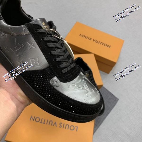 素敵2020春夏新作ルイ ヴィトン お洒落な存在感LOUIS VUITTON 強い魅力を感じる一枚スニーカー/靴