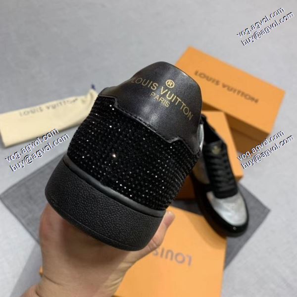 素敵2020春夏新作ルイ ヴィトン お洒落な存在感LOUIS VUITTON 強い魅力を感じる一枚スニーカー/靴
