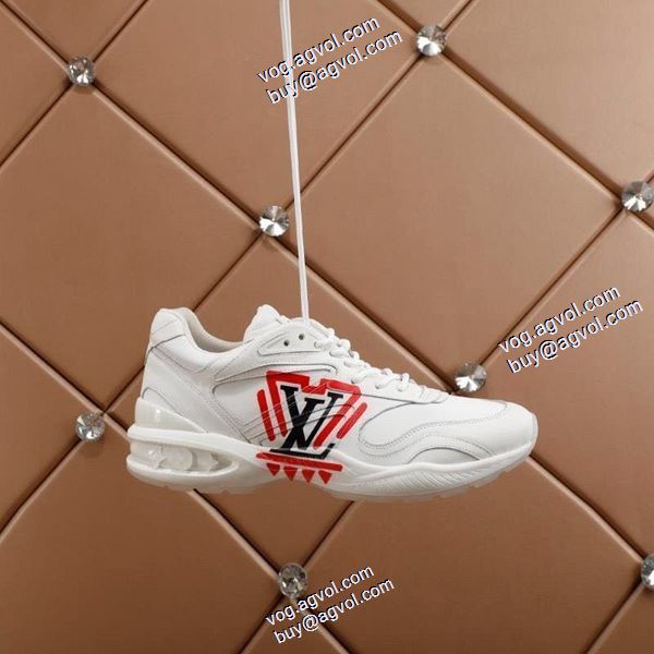 ランニングシューズ 2色可選 2020秋冬 ルイ ヴィトン LOUIS VUITTONスーパーコピー 風合いが出る