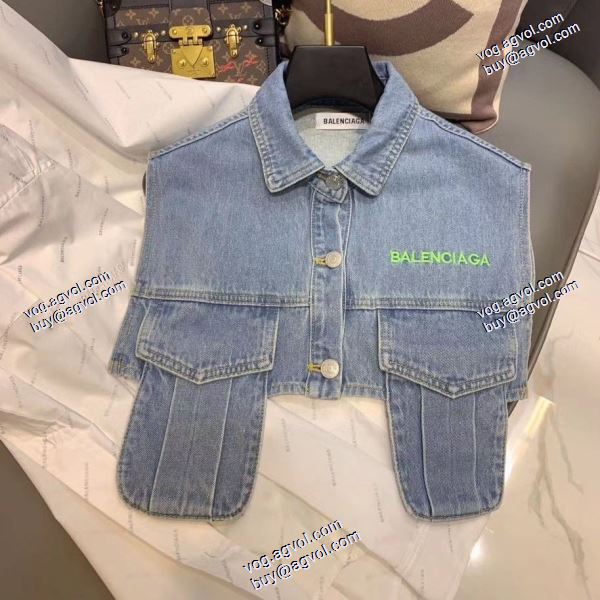 バレンシアガセール中 BALENCIAGA 2020AW デニムジャケット BALENCIAGAコピー 上品な輝きを放つ形