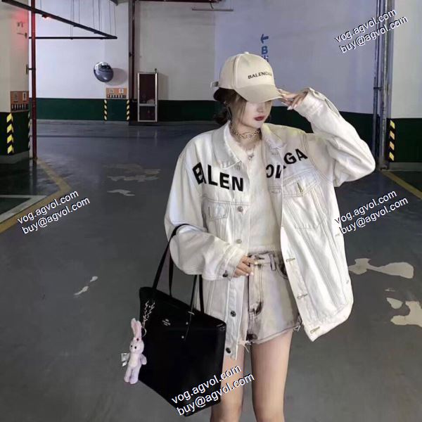 高級感ある デニムジャケット バレンシアガ コピー 2020AW BALENCIAGAスーパーコピー 2色可選 刺繍のデニムコート