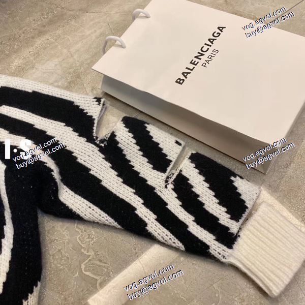 バレンシアガ BALENCIAGA 2020AW 長く愛用できる プルオーバー BALENCIAGAブランドコピー 耐久性のある