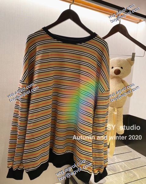 高品質 人気BURBERRYブランド コピー  バーバリー BURBERRY 2020AW プルオーバーパーカー ストライプパーカー