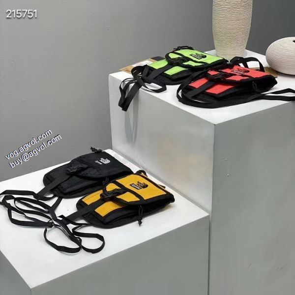 Supreme x The North Face 斜め掛けバッグ 高品質 人気 2020春夏新作 シュプリームコスパ最高のプライス SUPREME 多色可選 supremeバックコピー 斜め掛けバッグ