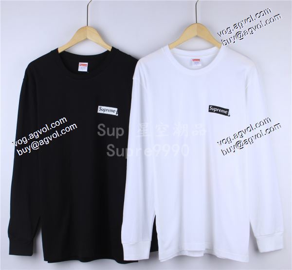 SUPREMEコピー 2020秋冬新作 Supreme 20SS Sacred Unique L/S Teeの後ろにあるイニシャルの長袖ロゴTシャツ シュプリームコピー
