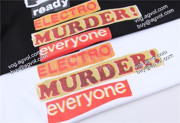 SUPREMEコピー 2020秋冬新作 Supreme 20SS Sacred Unique L/S Teeの後ろにあるイニシャルの長袖ロゴTシャツ シュプリームコピー