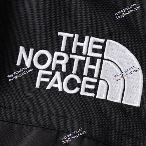 Supreme 20SS TNF RTG Jacket シュプリーム偽物ブランド おしゃれな装い ダスター コートSUPREMEコピーブランド