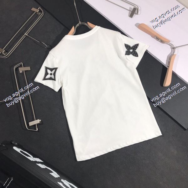 2色可選 人気雑誌掲載 2020春夏新作 ルイ ヴィトン存在感のある  LOUIS VUITTON Tシャツ/半袖