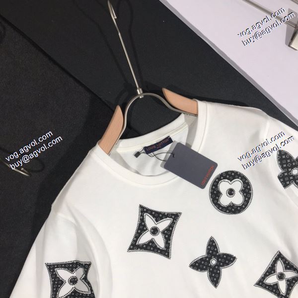 2色可選 人気雑誌掲載 2020春夏新作 ルイ ヴィトン存在感のある  LOUIS VUITTON Tシャツ/半袖