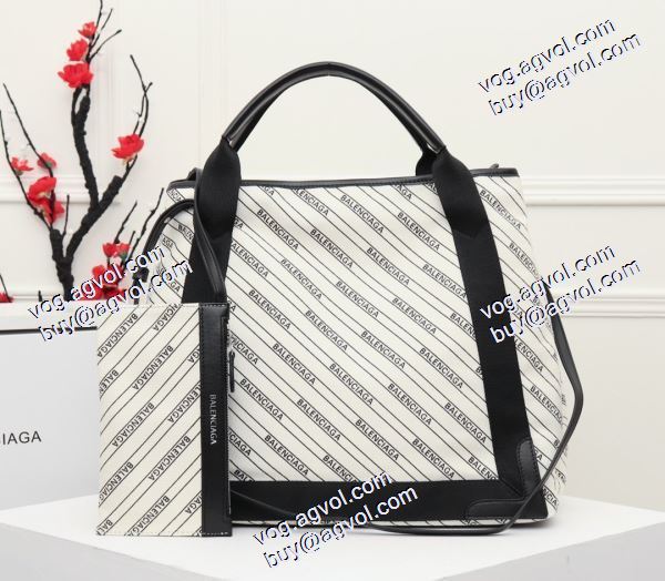 バレンシアガ コピー レディースバッグ 2色可選 2020秋冬新作 BALENCIAGA コピー  非凡な容量 デニム ハンドバッグ