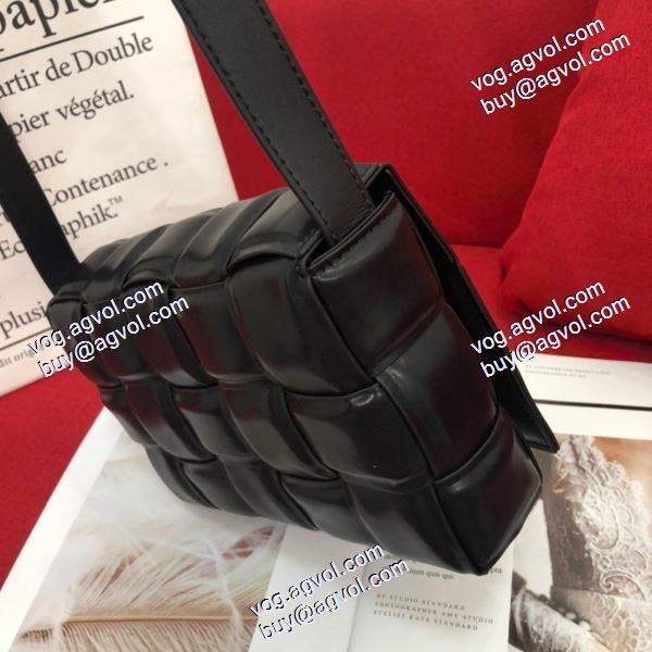 多色可選 売れ筋のいい レディースバッグボッテガ ブランドコピー ショルダーバッグ BOTTEGA VENETA コピー活躍のバッグ ハンドバッグ
