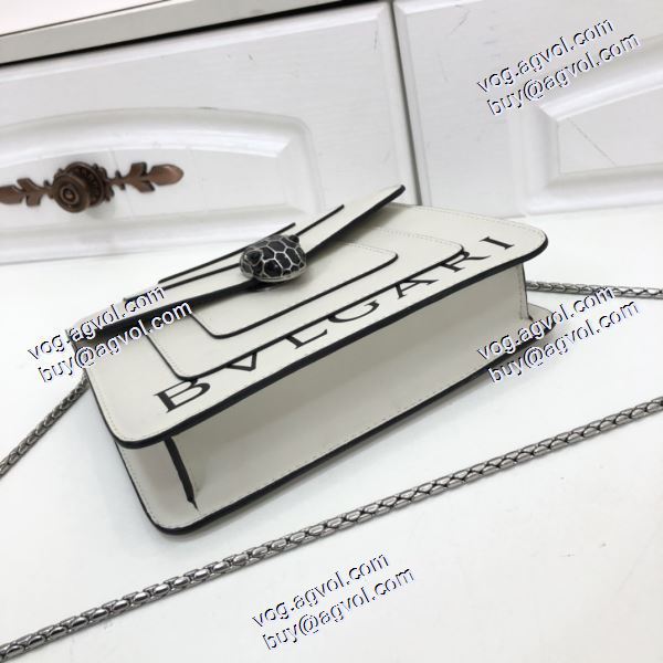 BVLGARI 売れ筋のいい コピー 2色可選 ブルガリ偽物 2020秋冬 レディースバッグ ブルガリショルダーバッグコピー