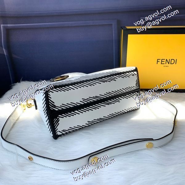 大好評 2020秋冬新作 フェンディコピー レディースバッグ ハンドバッグ  FENDIコピー ブランド ショルダーバッグ 