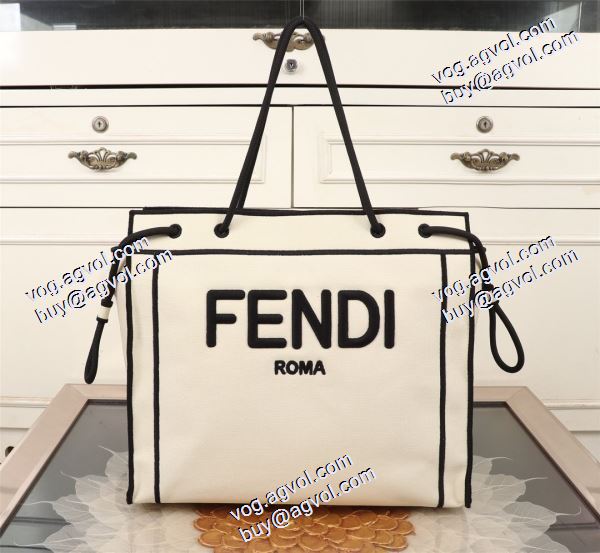  フェンディコピー 2020秋冬 FENDIコピー 耐久性のある レディースバッグ 最新のショッピングバッグ ハンドバッグ