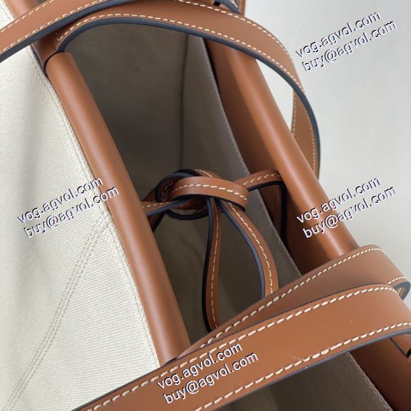 おしゃれも譲れない LOEWEスーパーコピー 激安 2020AW トートバッグ  レディースバッグ ロエベコピー cushion tote bag