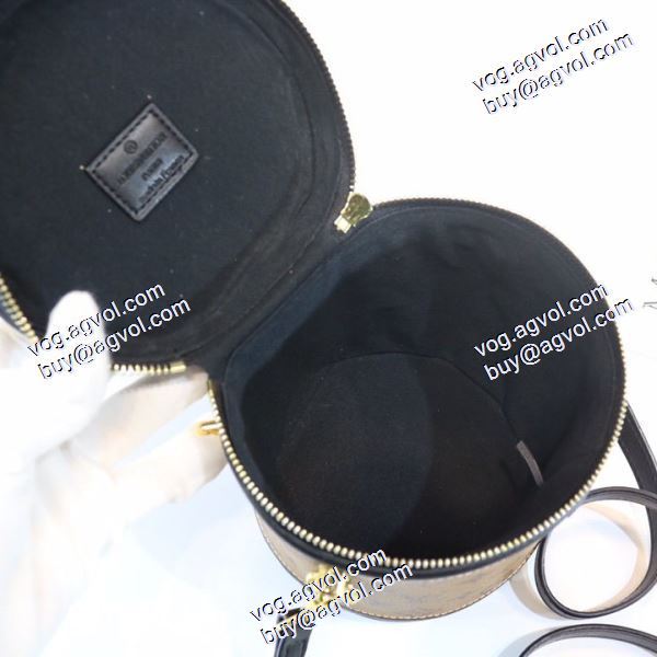 2020AW レディースバッグ LOUIS VUITTON コピー 欧米韓流/雑誌  ルイ ヴィトンコピー VANTYハンドバックM43986 化粧箱