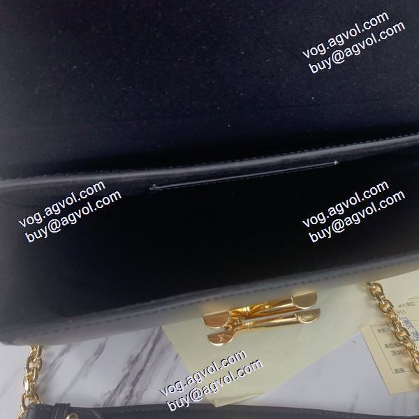SALE開催 ルイ ヴィトンスーパーコピー お買得 LOUIS VUITTON コピー 2020AW  レディースバッグ M50286 ショルダーバッグ