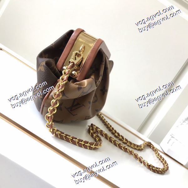 超人気美品ルイ ヴィトンコピー レディースバッグ  贈り物にも 2020AW LOUIS VUITTONブランドコピー M45229 Bouricot ポーチ