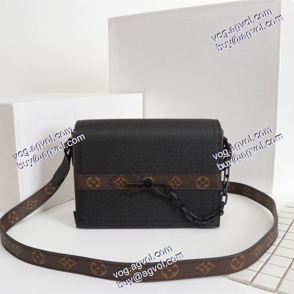 2020AW 2色可選 レディースバッグルイ ヴィトンコピー 斜め掛けバッグ 高級感を引き立てる LOUIS VUITTON コピー  M30717 ショルダーバッグ