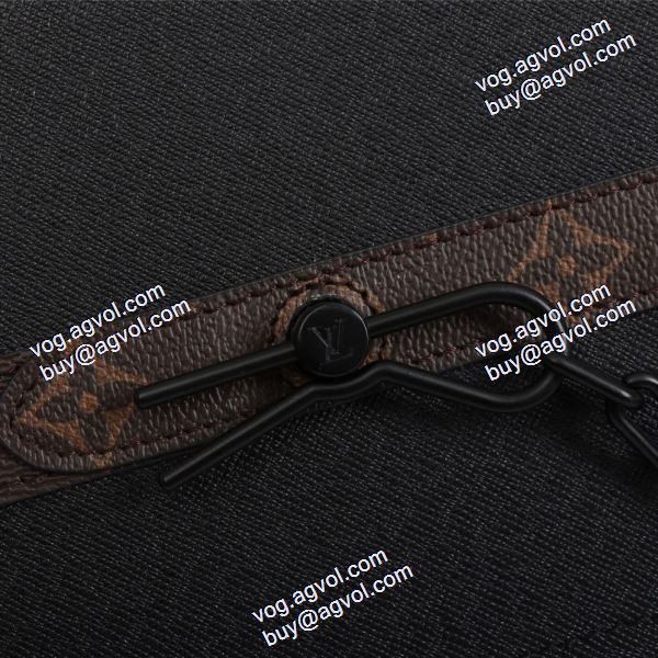 2020AW 2色可選 レディースバッグルイ ヴィトンコピー 斜め掛けバッグ 高級感を引き立てる LOUIS VUITTON コピー  M30717 ショルダーバッグ