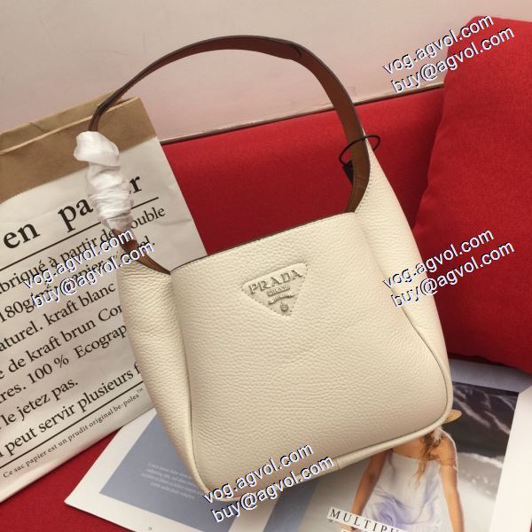 2020AW レディースバッグ PRADAスーパーコピー 激安多色可選 人気商品登場希少価値大 プラダコピー バケツの袋 ショルダーバッグ