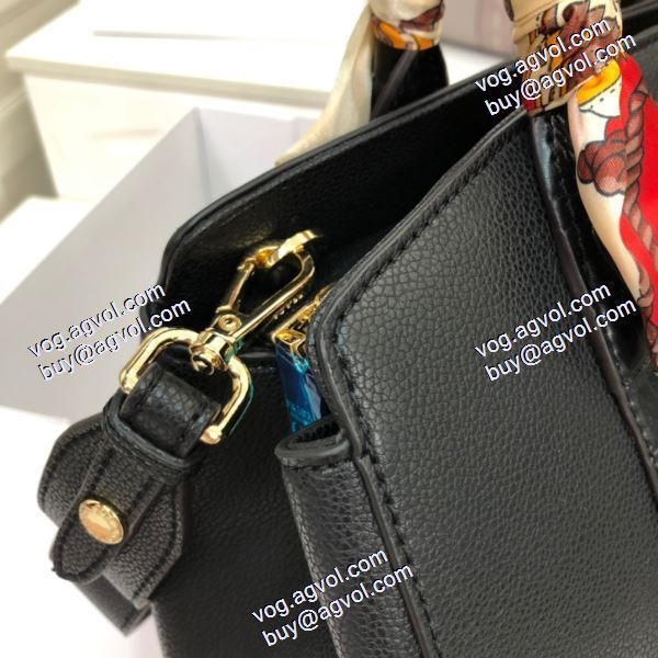 4色可選  PRADAスーパーコピー 激安レディースバッグ 大絶賛の履き心地 プラダ コピーデザイン性の高い 2020AW ハンドバッグ ボストンバッグ