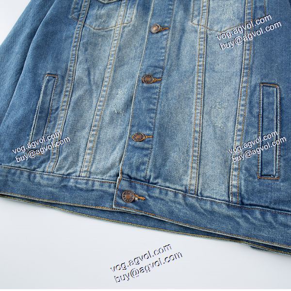 アルマーニ ARMANIブランド コピー 最安値に挑戦 おしゃれな装い 2020秋冬 デニムジャケット 