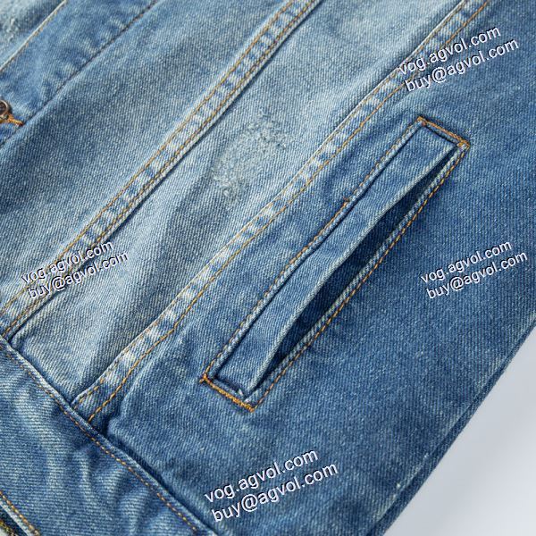 アルマーニ ARMANIブランド コピー 最安値に挑戦 おしゃれな装い 2020秋冬 デニムジャケット 