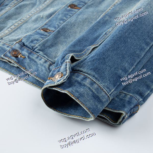 アルマーニ ARMANIブランド コピー 最安値に挑戦 おしゃれな装い 2020秋冬 デニムジャケット 