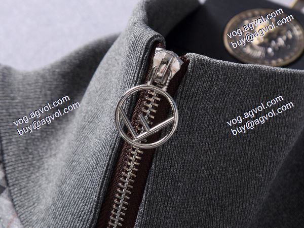 SALE!今季 バーバリー BURBERRY  2020秋冬新作 上下セット耐久性に優れ