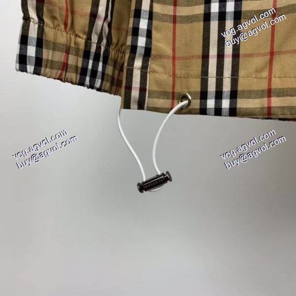 2020秋冬新作 バーバリー大好評 BURBERRY ブルゾンお洒落に魅せる