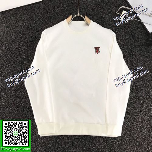 BURBERRYスーパーコピー 代引 2色可選 2020AW プルオーバーパーカー 風合いが出る